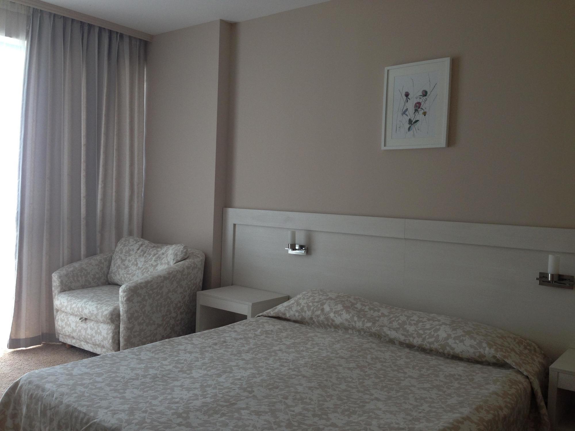 Sineva Hotel 4*