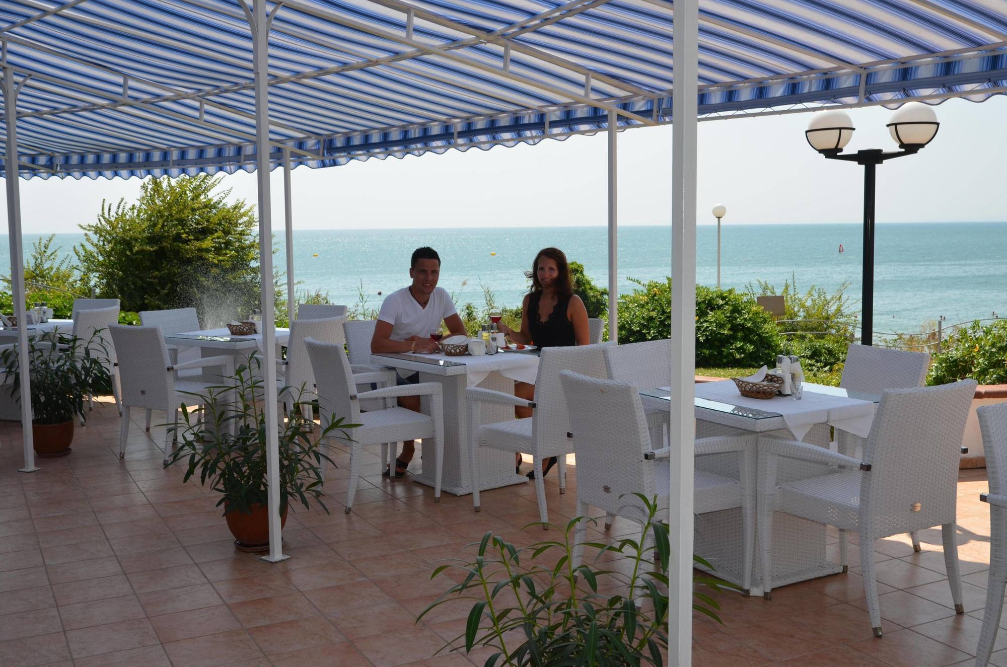 Sineva Hotel